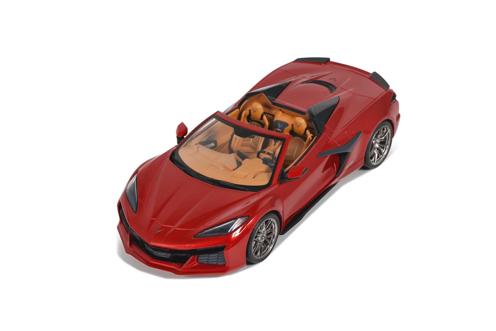 GT Spirit - Chevrolet Corvette Cabriolet Z06 (C8) (Red Mist Metallic) 1:18 Scale Model Car - Model Cars Canada Inc.