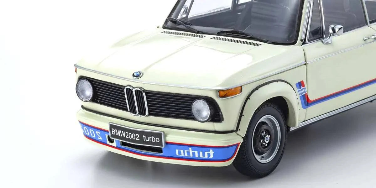 Kyosho - BMW 2002 Turbo (Silver) 1:18 Scale Model Car - Model Cars Canada Inc.