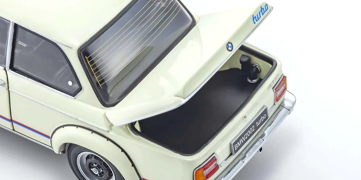 Kyosho - BMW 2002 Turbo (White) 1:18 Scale Model Car