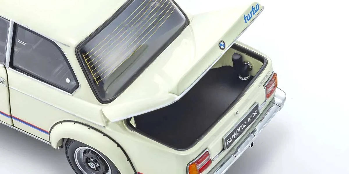 Kyosho - BMW 2002 Turbo (Silver) 1:18 Scale Model Car - Model Cars Canada Inc.