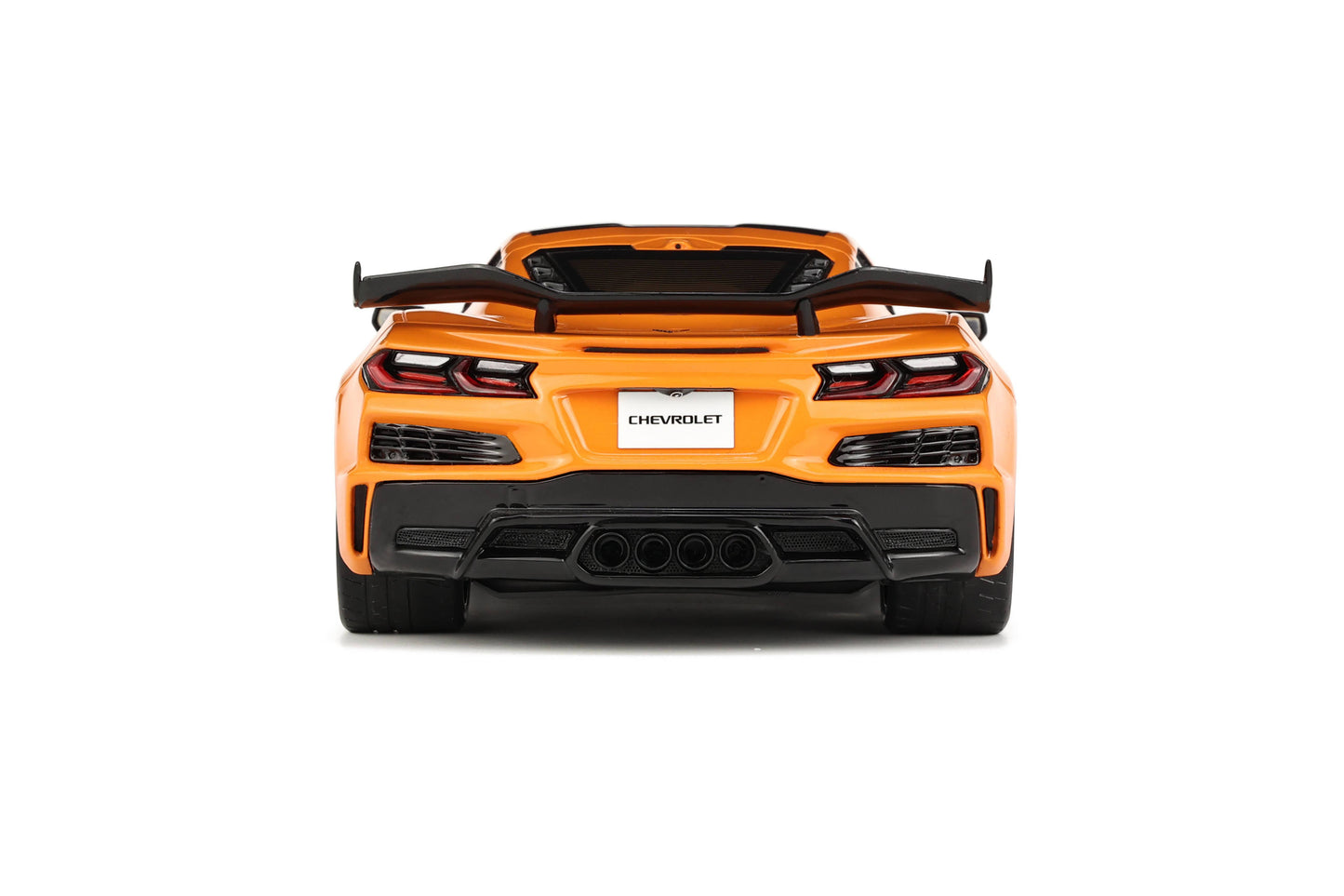 GT Spirit - Chevrolet Corvette (C8) Z06 (Orange) 1:18 Scale Model Car - Model Cars Canada Inc.