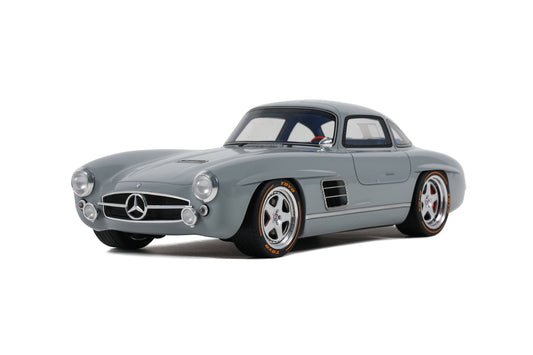 GT Spirit - S-Club Gullwing (Grey) 1:18 Scale Model Car - Model Cars Canada Inc.