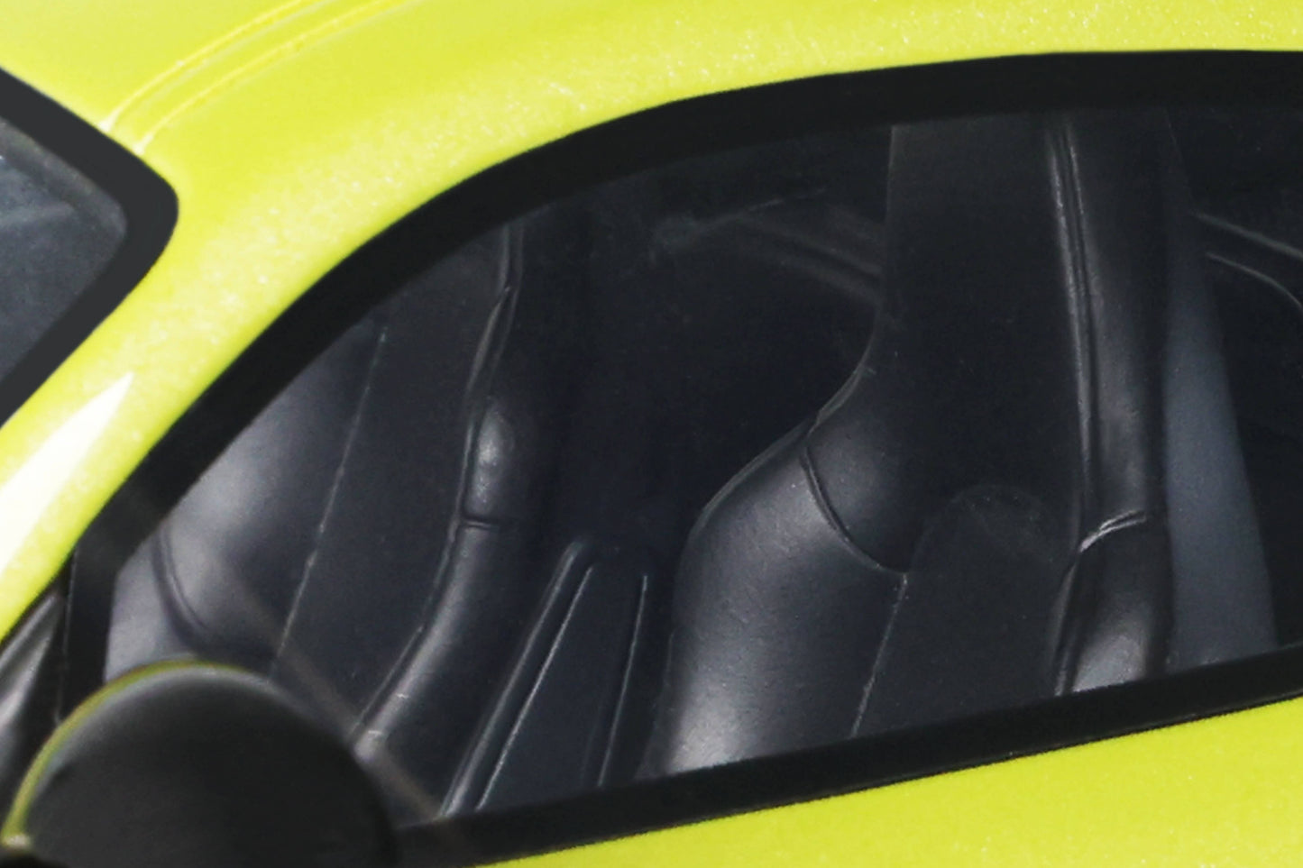 GT Spirit - Porsche Cayman R (987.2) (Peridot Metallic) 1:18 Scale Model - Model Cars Canada Inc.