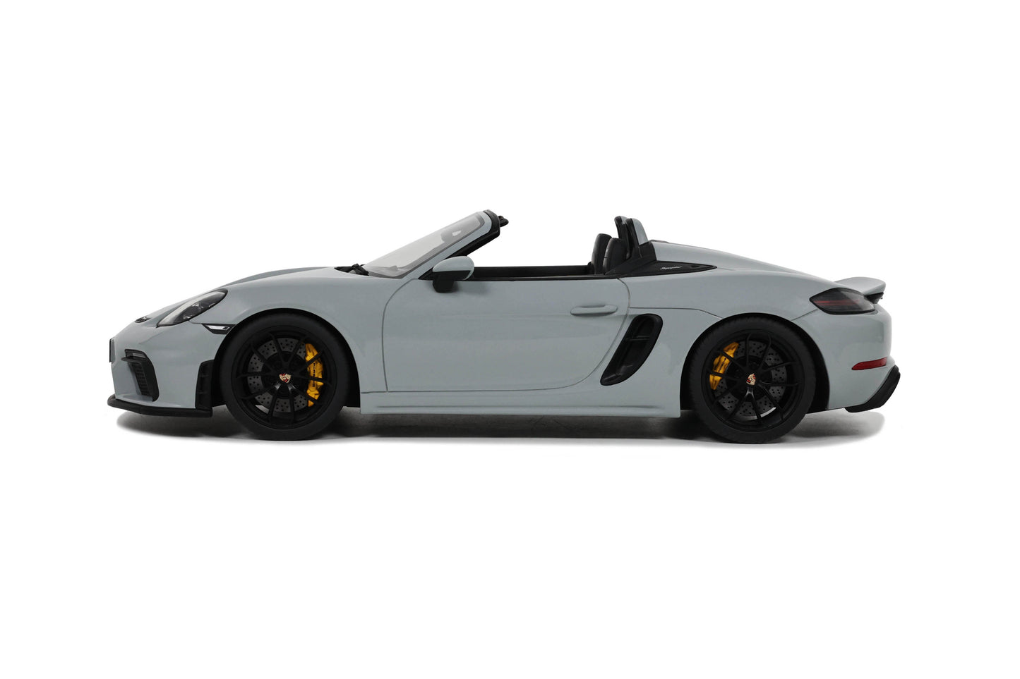 GT Spirit - Porsche Spyder (718) (Chalk Grey) 1:18 Scale Model - Model Cars Canada Inc.