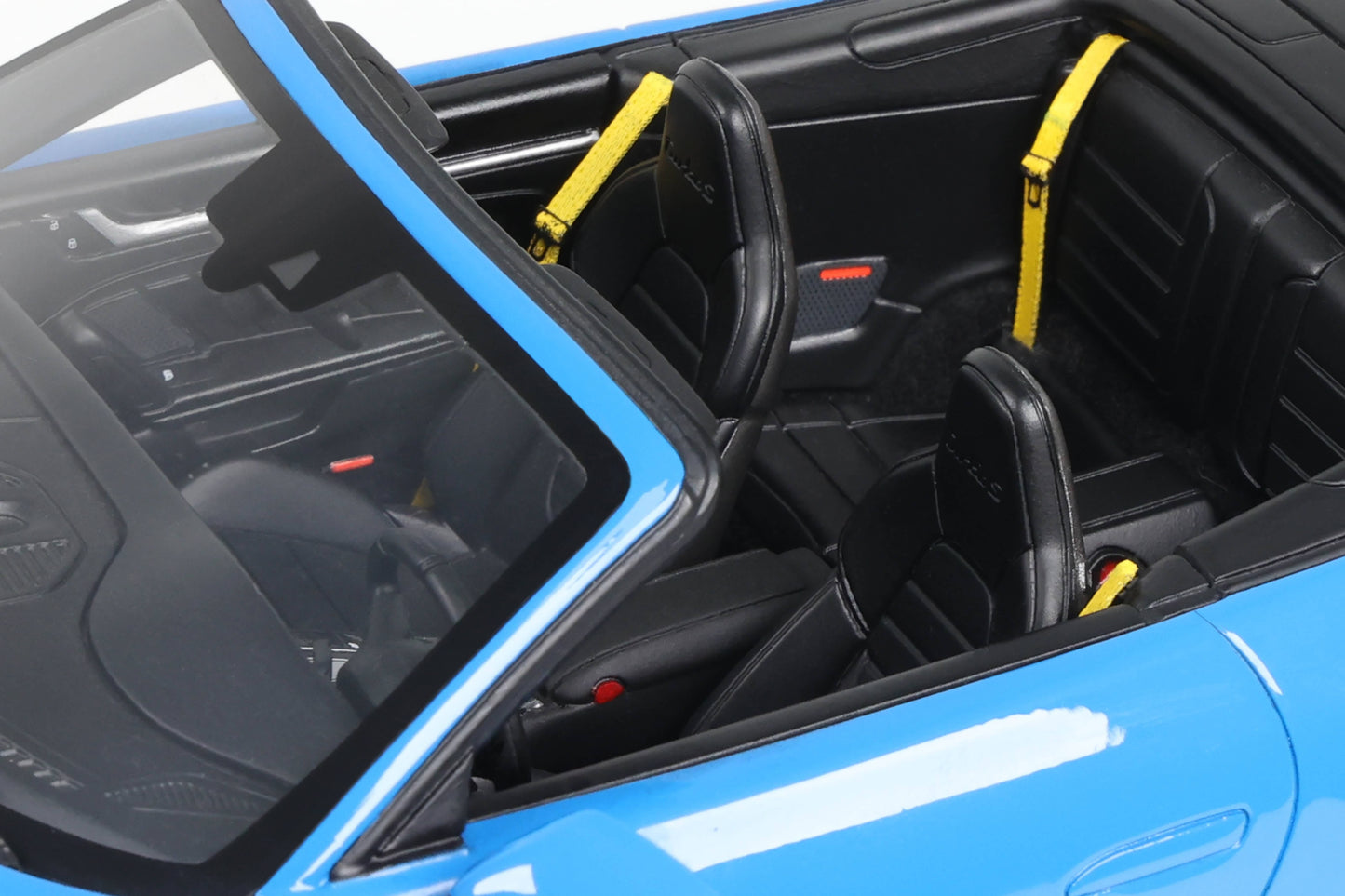 GT Spirit - Porsche 911 (992) Turbo S Cabriolet (Shark Blue) 1:18 Scale Model - Model Cars Canada Inc.