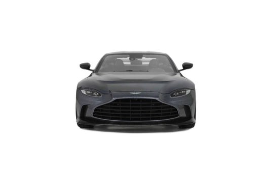 GT Spirit - Aston Martin V12 Vantage (Magnetic Silver) 1:18 Scale Model - Model Cars Canada Inc.