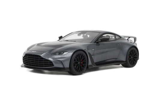 GT Spirit - Aston Martin V12 Vantage (Magnetic Silver) 1:18 Scale Model - Model Cars Canada Inc.
