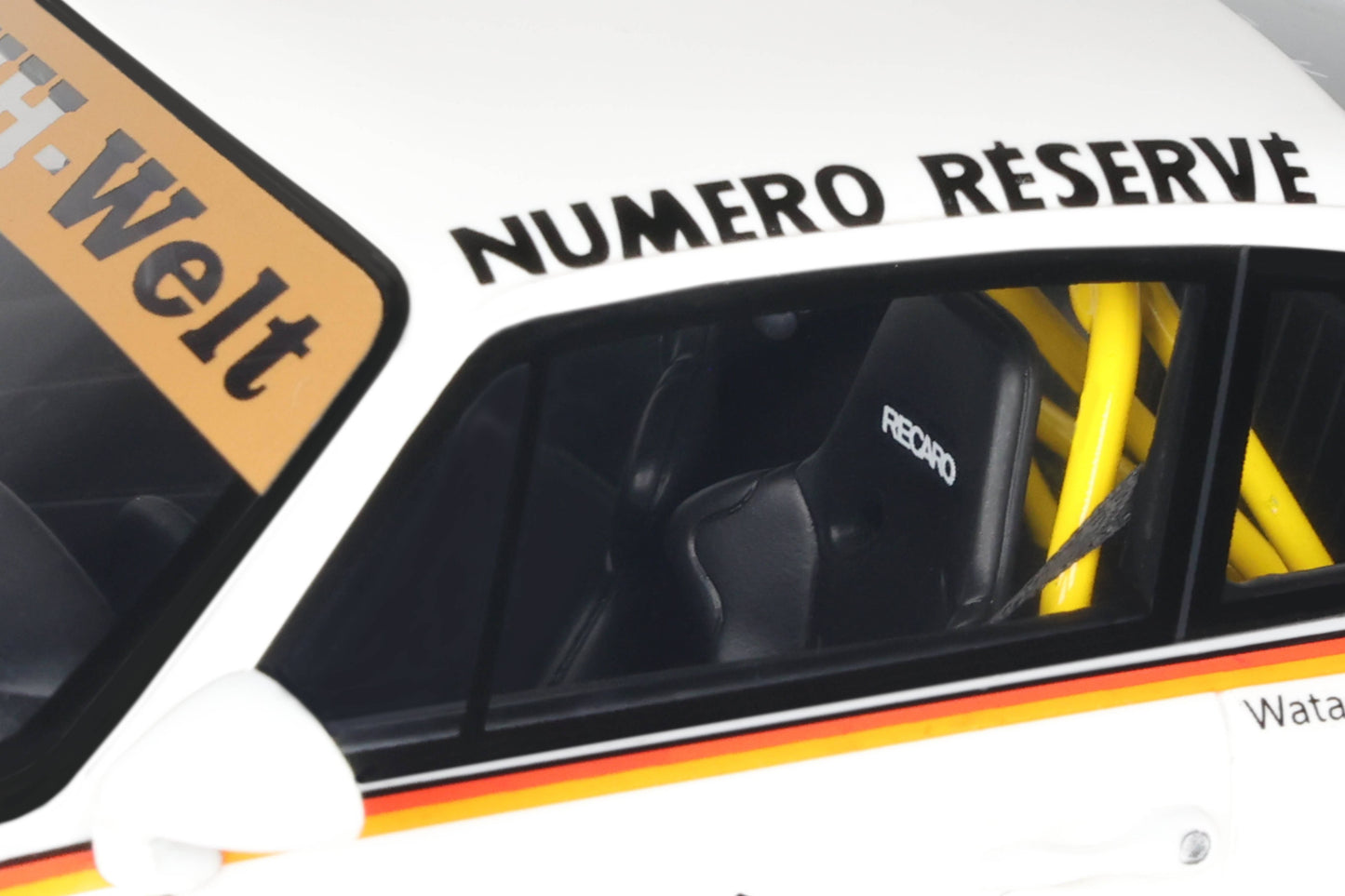 GT Spirit - RWB x Liberty Walk Porsche 911 (993) "Kato San" (Carrara White) 1:18 Scale Model - Model Cars Canada Inc.