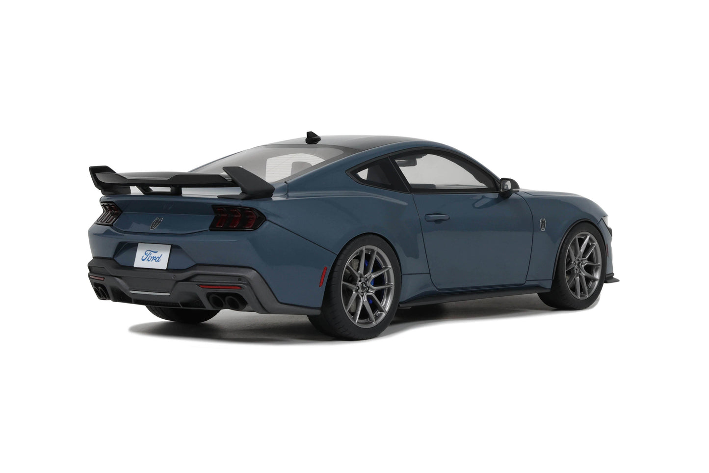 GT Spirit - Ford Mustang Dark Horse (S650) (Vapor Blue Metallic) 1:18 Scale Model - Model Cars Canada Inc.