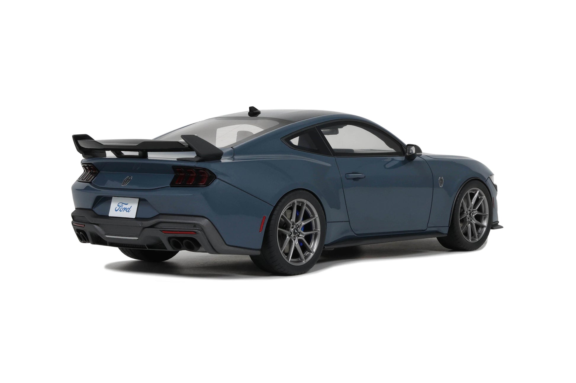 GT Spirit - Ford Mustang Dark Horse (S650) (Vapor Blue Metallic) 1:18 Scale Model - Model Cars Canada Inc.