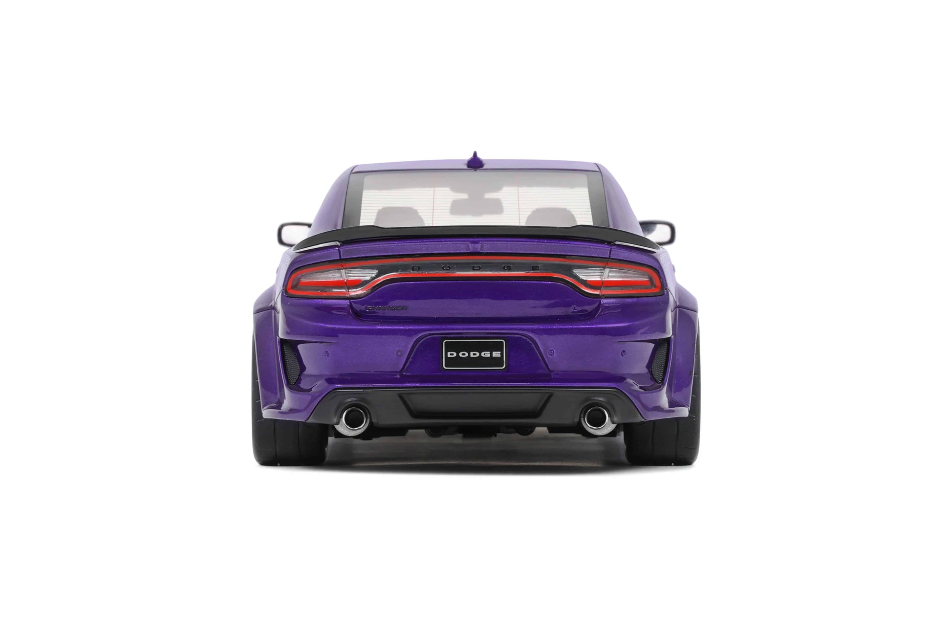 GT Spirit - Dodge Charger Super Bee (Plum Crazy Purple) 1:18 Scale Model Car - Model Cars Canada Inc.