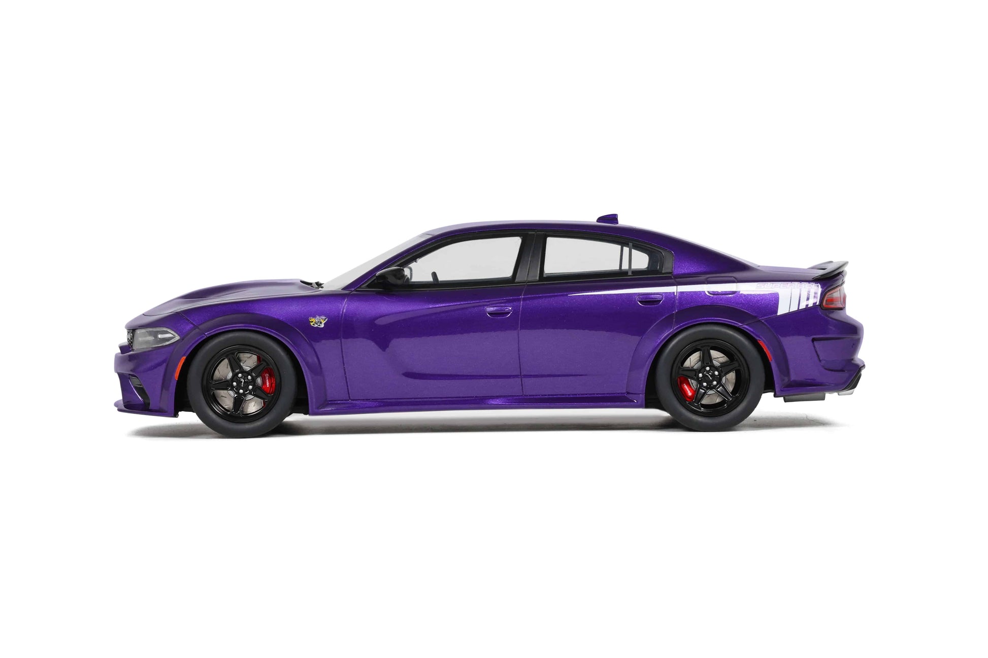 GT Spirit - Dodge Charger Super Bee (Plum Crazy Purple) 1:18 Scale Model Car - Model Cars Canada Inc.