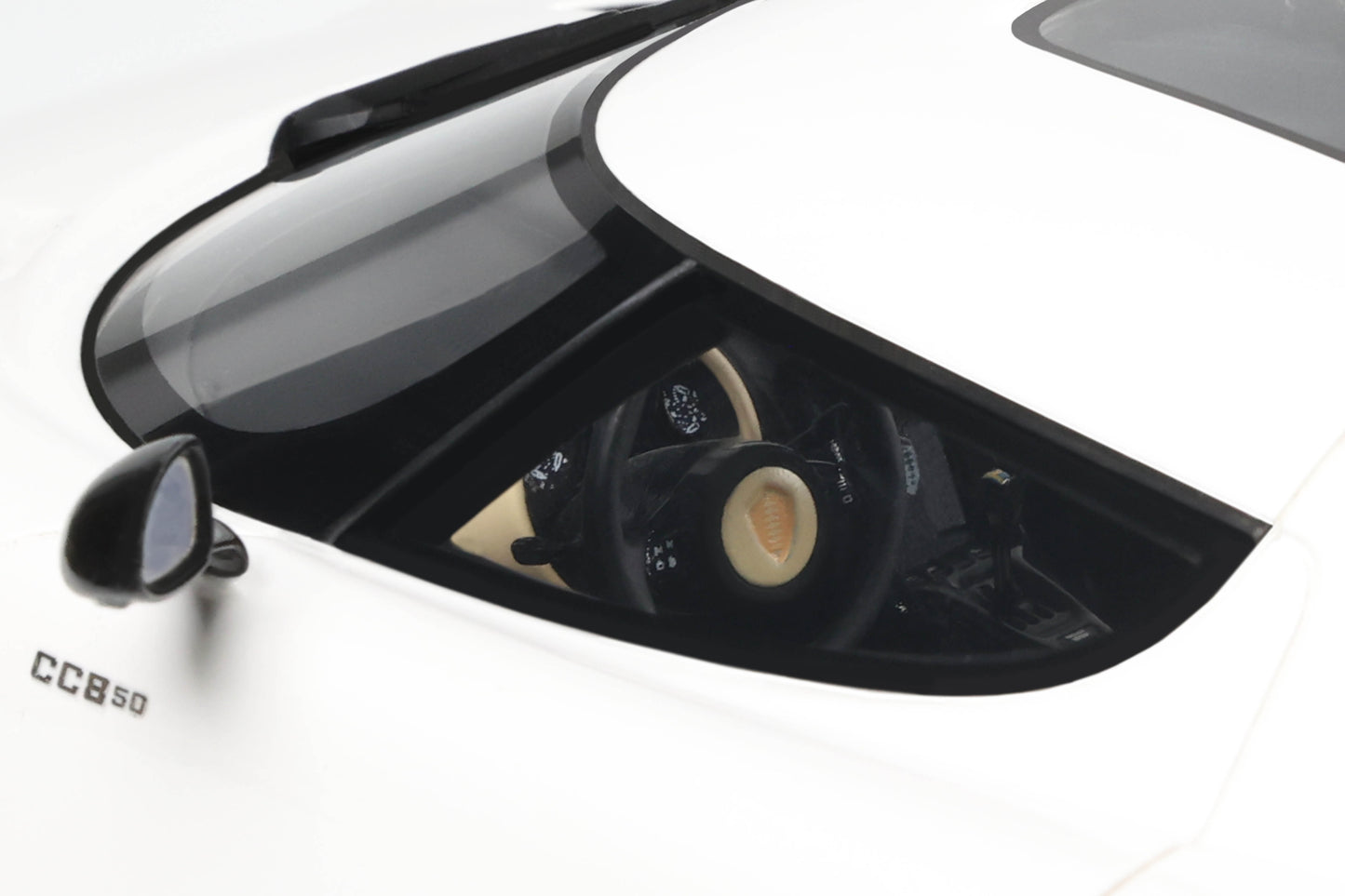 GT Spirit - Koenigsegg CC850 (Crystal White) 1:18 Scale Model Car