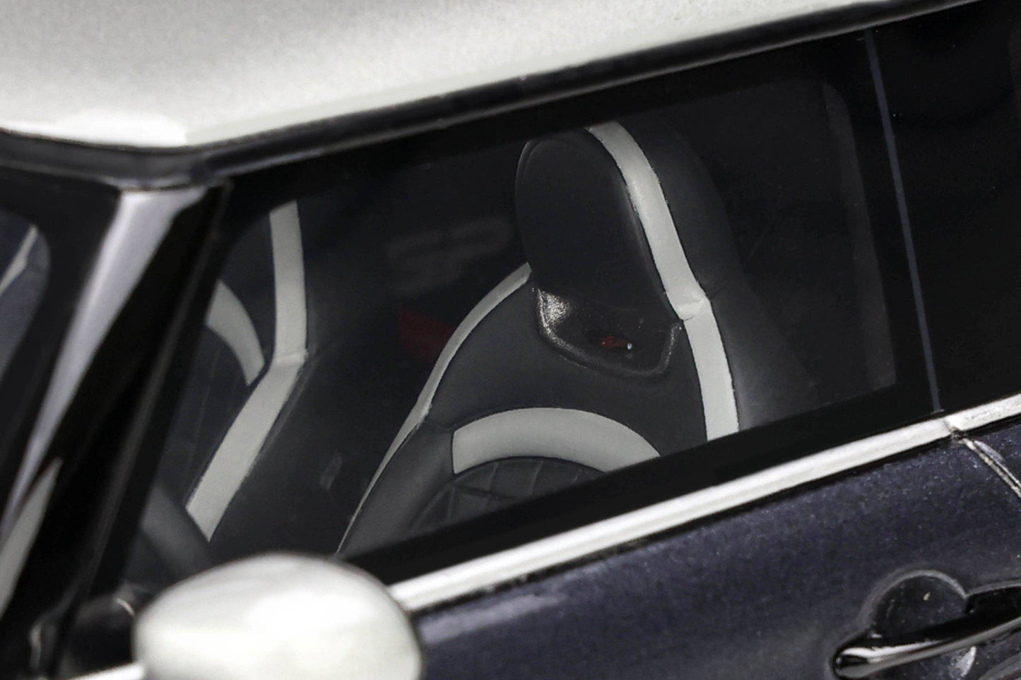 OttOmobile - Mini Cooper John Cooper Works GP (Grey) 1:18 Scale Scale Model - Model Cars Canada Inc.