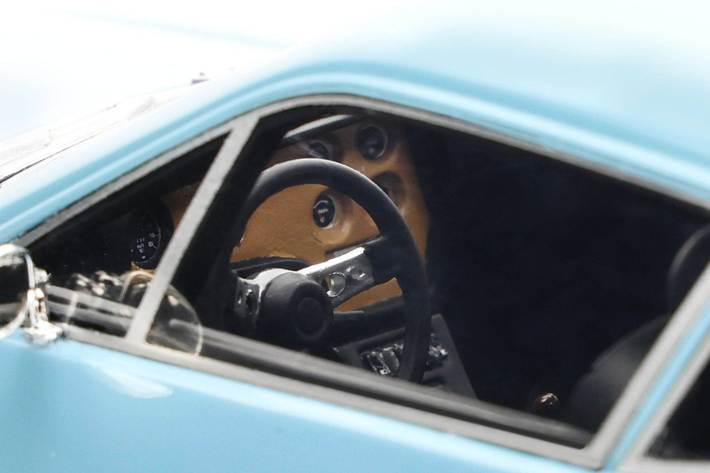 OttOmobile - Volkswagen SP2 (1972) (Niagara Blue) 1:18 Scale Scale Model - Model Cars Canada Inc.
