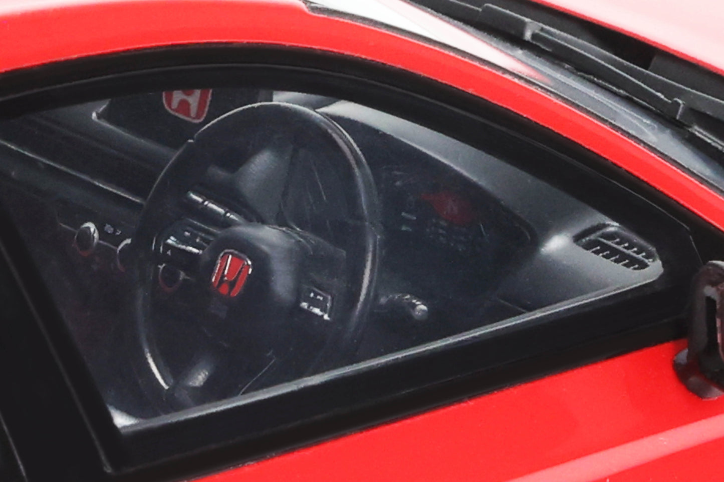 OttOmobile - Honda Civic Type R (FL5) (Rallye Red) 1:18 Scale Model