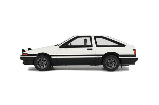 OttOmobile - Toyota Corolla Sprinter Trueno (AE86) (Panda) 1:18 Scale Model