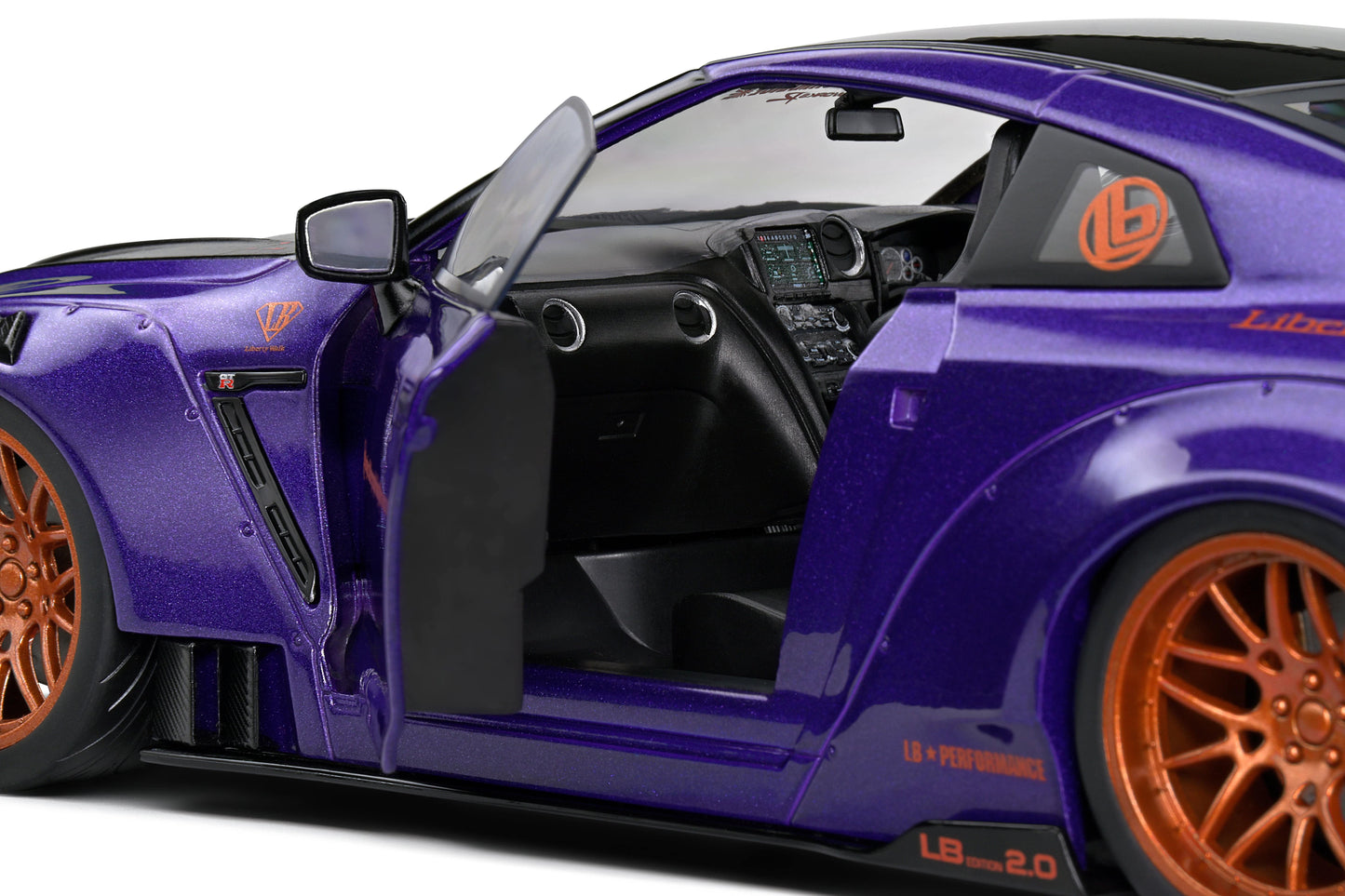 Solido - Liberty Walk Nissan GT-R (R35) V2.0 (Purple) 1:18 Scale Model Car - Model Cars Canada Inc.