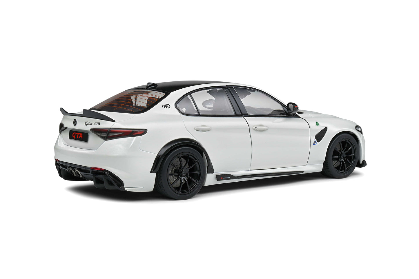 Solido - Alfa Romeo Giulia GTA (White) 1:18 Scale Model Car - Model Cars Canada Inc.
