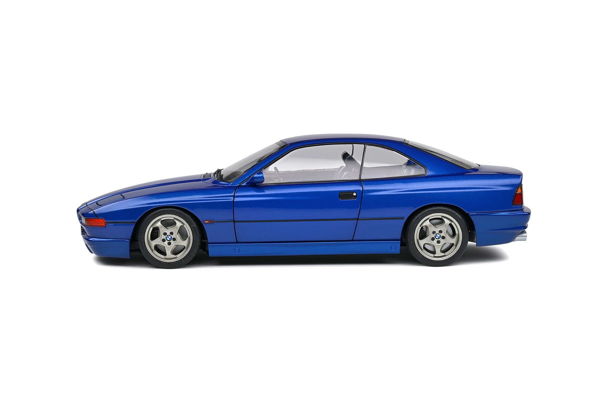 Solido - BMW 850 CSi (E31)(Tobaggo Blue) 1:18 Scale Model Car - Model Cars Canada Inc.