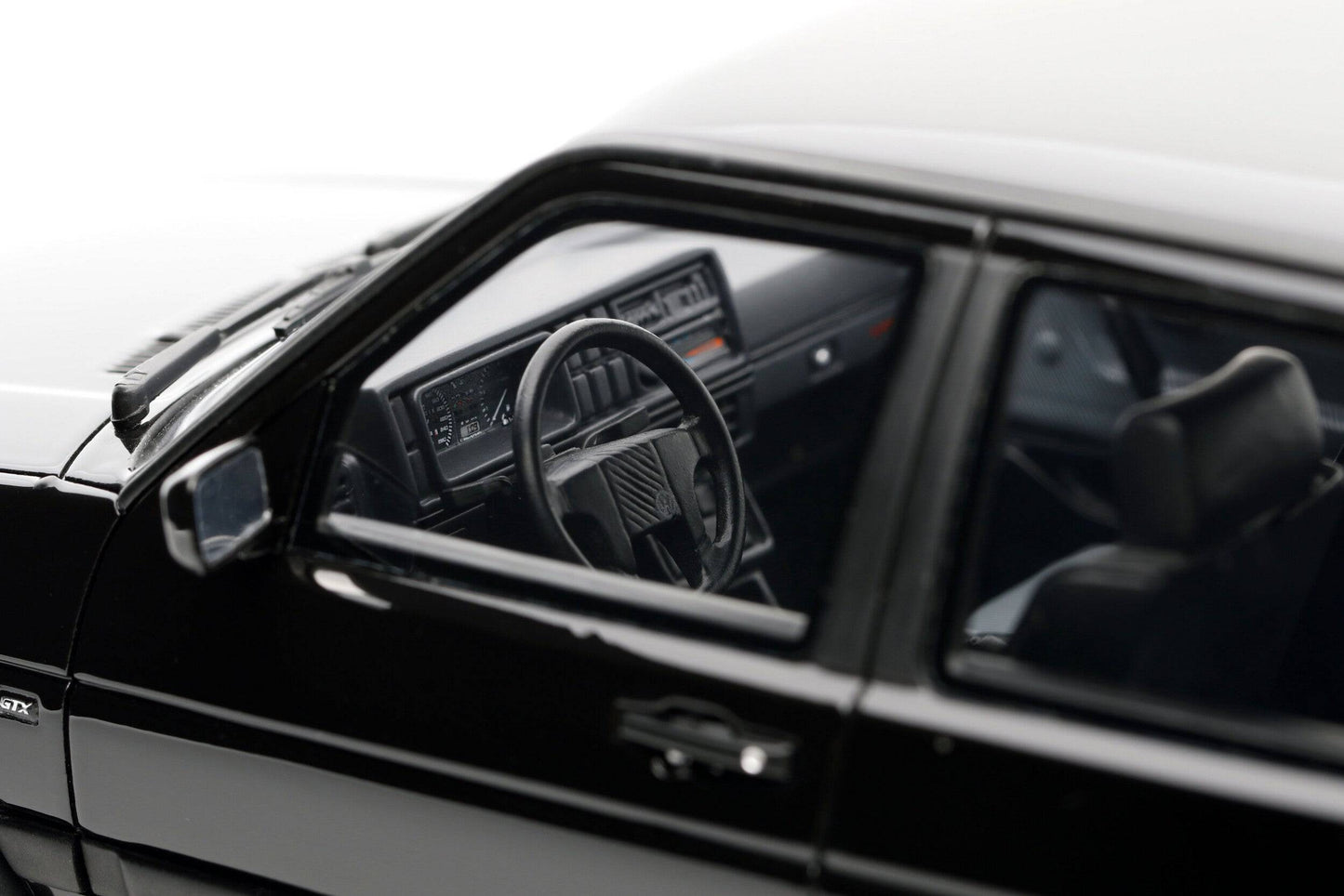 OttOmobile - Volkswagen Jetta (MK2)(Black) 1:18 Scale Model Car - Model Cars Canada Inc.
