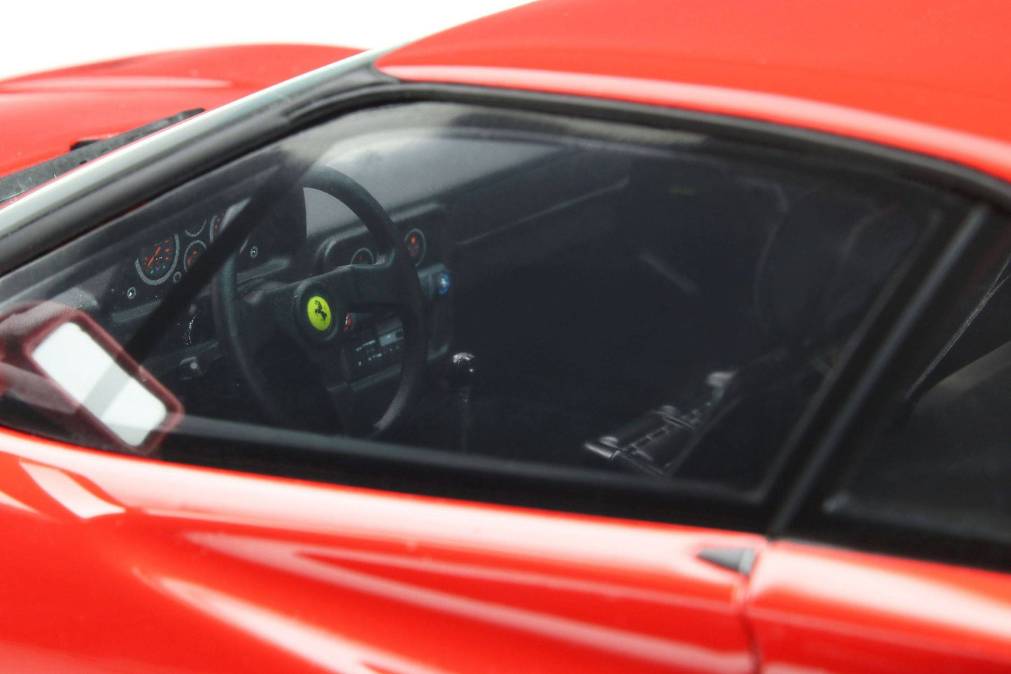 GT Spirit - Ferrari 288 GTO (Rosso Corsa Red) 1:18 Scale Model Car - Model Cars Canada Inc.