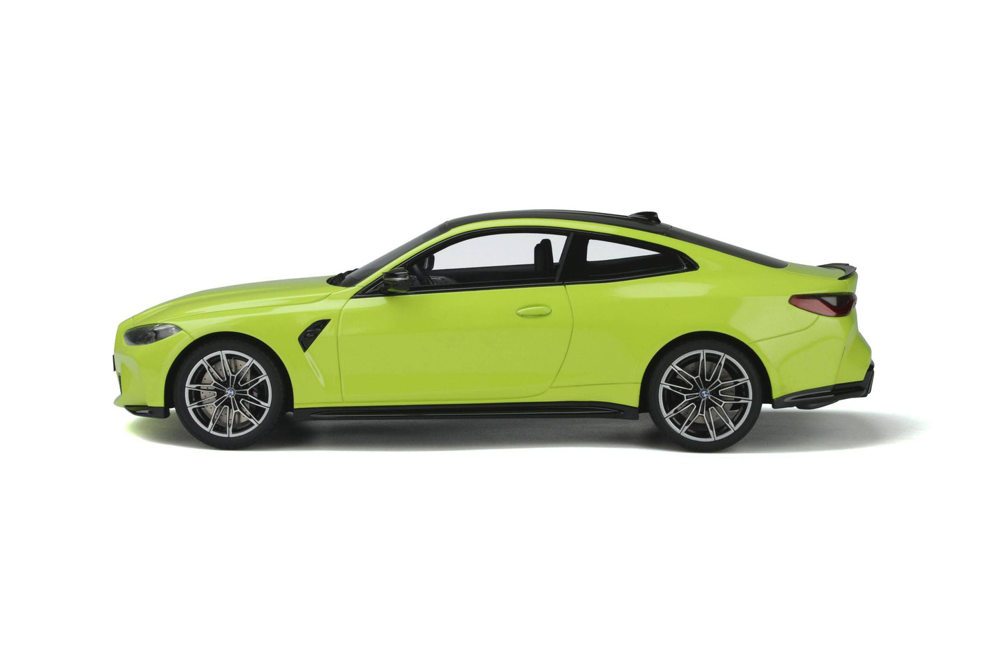 GT Spirit - BMW M4 (G82) (Sao Paulo Yellow) 1:18 Scale Model Car