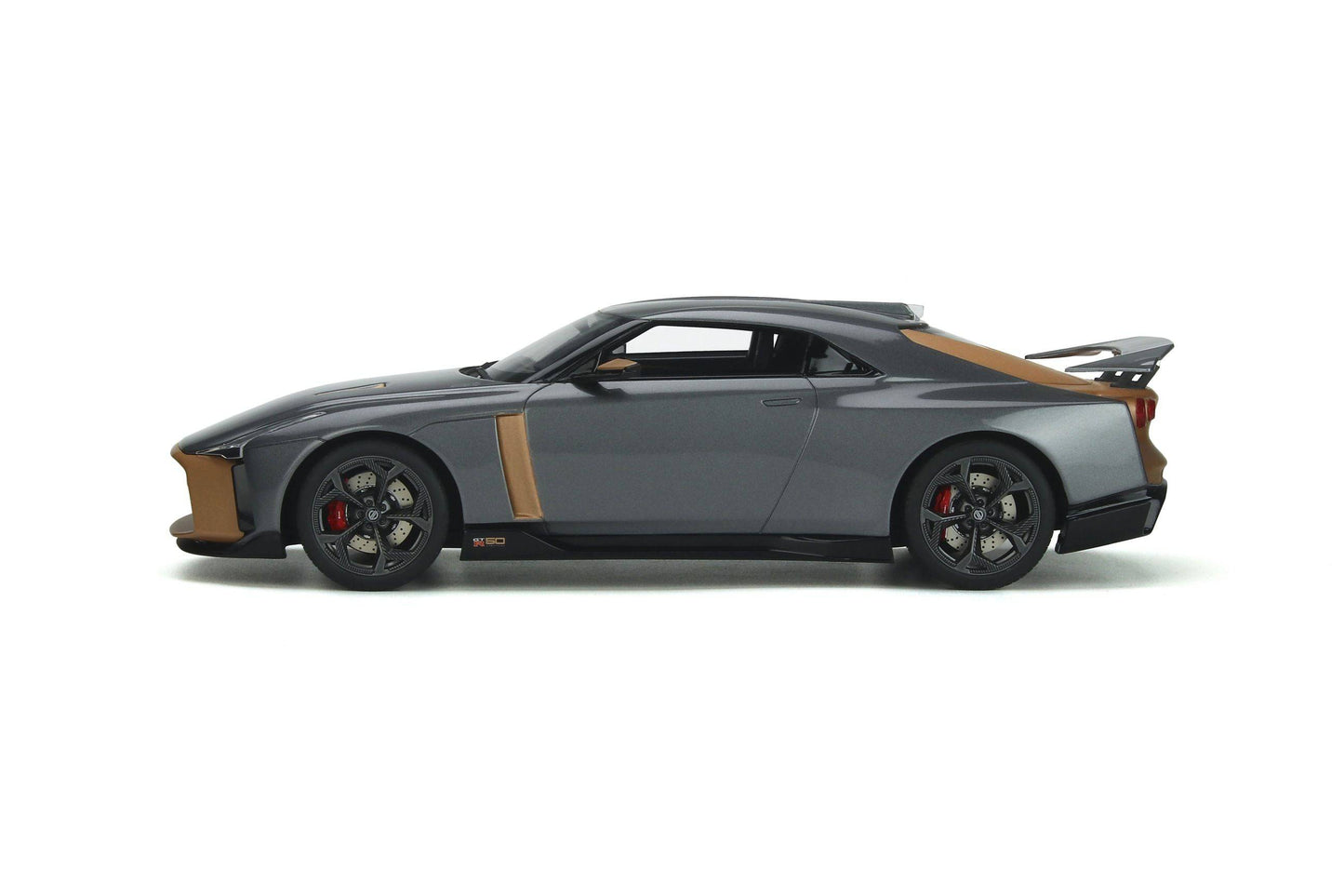 GT Spirit - Nissan Italdesign GT-R50 (2021) (Grey) 1:18 Scale Model Car - Model Cars Canada Inc.