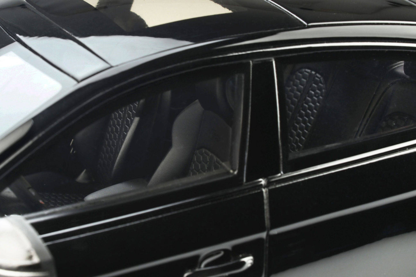 GT Spirit - Audi RS5 Sportback (Black) 1:18 Scale Model Car - Model Cars Canada Inc.