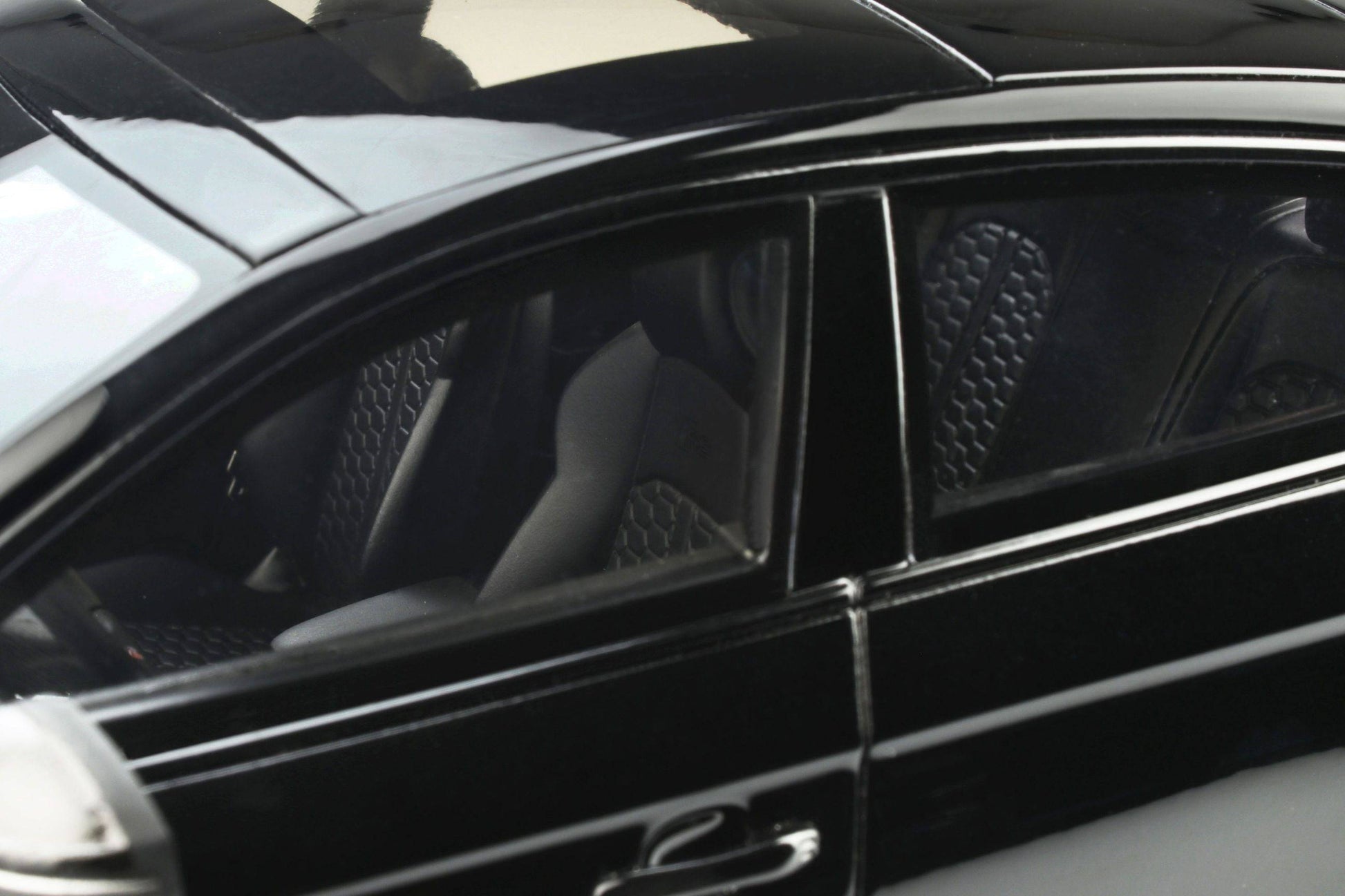 GT Spirit - Audi RS5 Sportback (Black) 1:18 Scale Model Car - Model Cars Canada Inc.