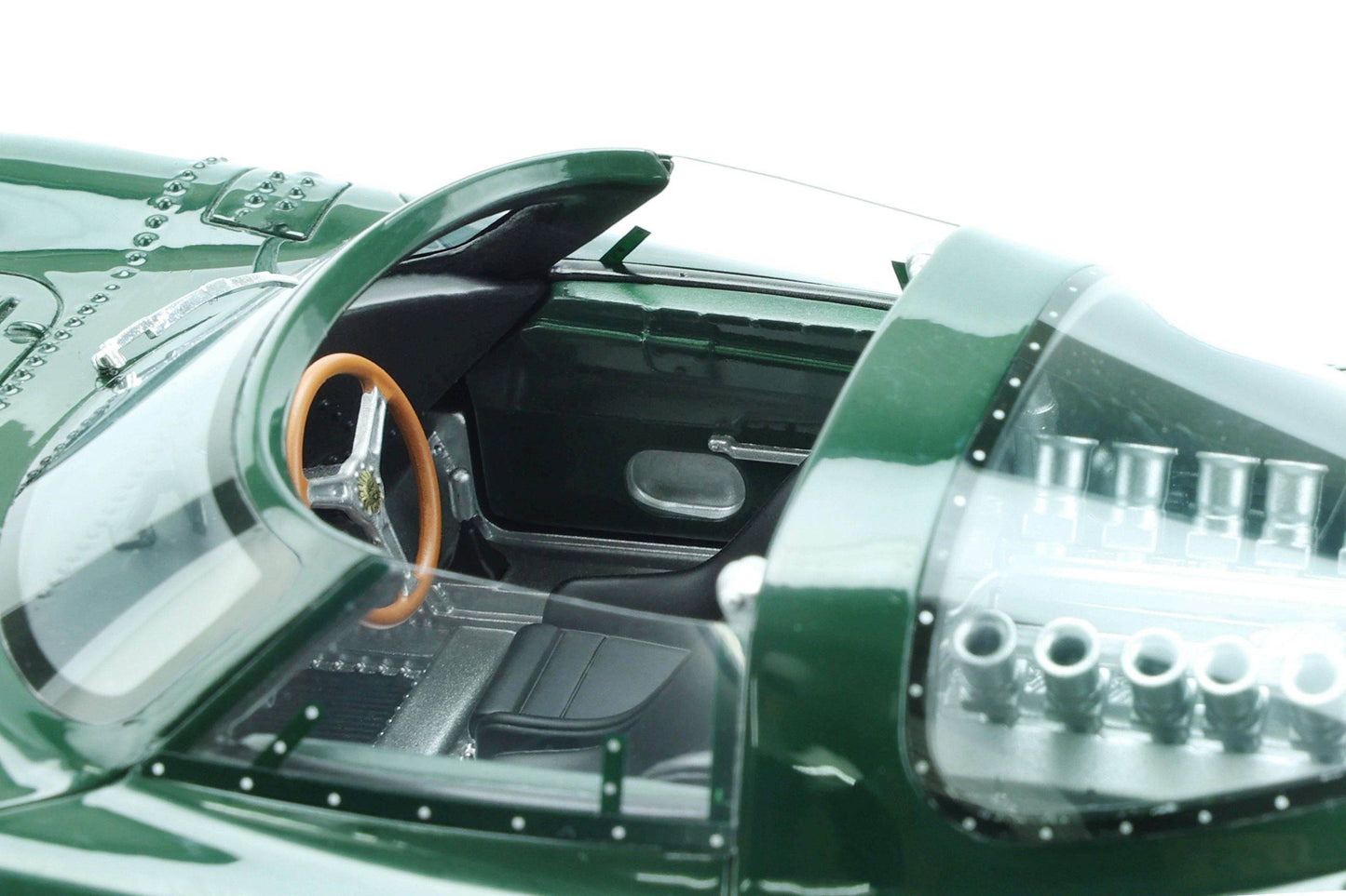 GT Spirit - Jaguar XJ13 Le Mans "Prototype" (British Racing Green) 1:18 Scale Model Car