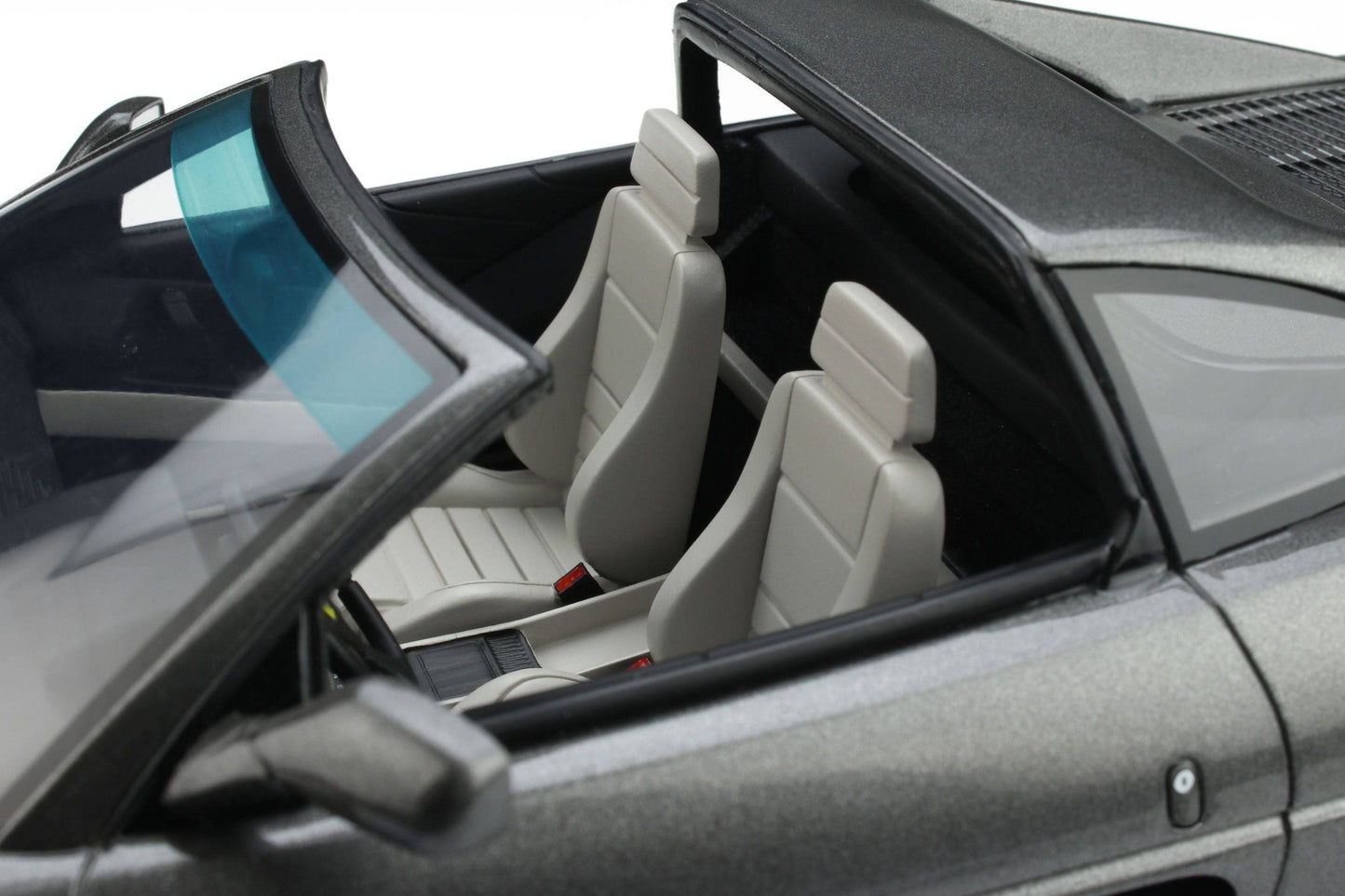 GT Spirit - Ferrari 348 GTS (Grigio Metallic) 1:18 Scale Model Car - Model Cars Canada Inc.