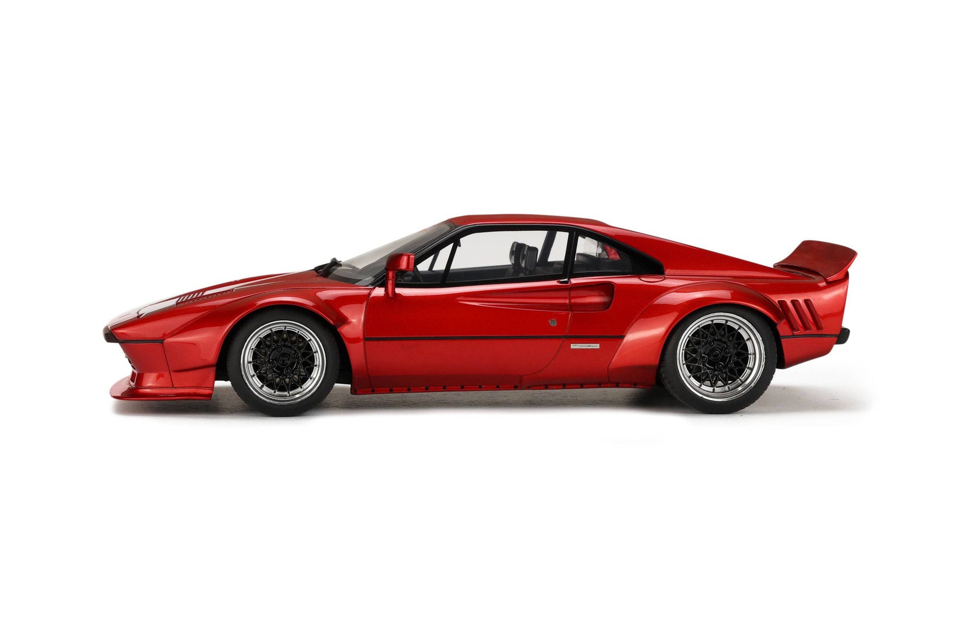 GT Spirit - Khyzyl Saleem Ferrari 288 GTO (Candy Red) 1:18 Scale Model Car - Model Cars Canada Inc.