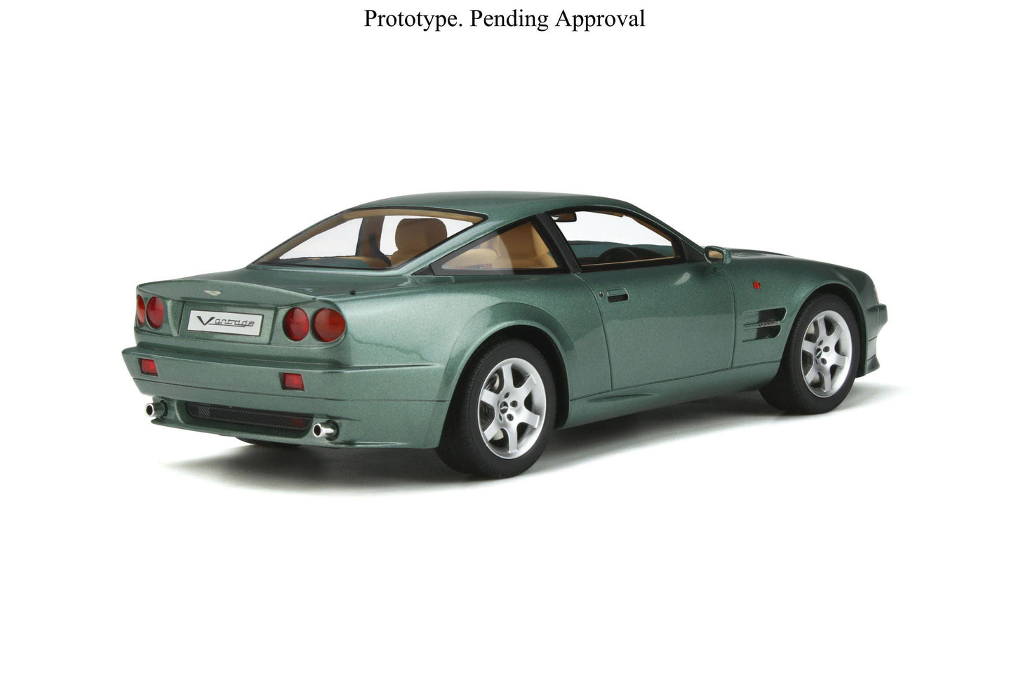 GT Spirit - Aston Martin V8 Vantage Le Mans (British Racing Green) 1:18 Scale Model Car - Model Cars Canada Inc.
