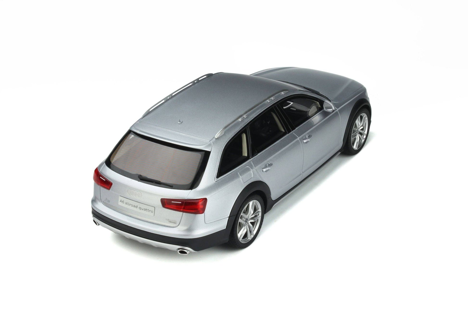 GT Spirit - Audi A6 Allroad (C7) (Floret Silver Metallic) 1:18 Scale Model Car - Model Cars Canada Inc.