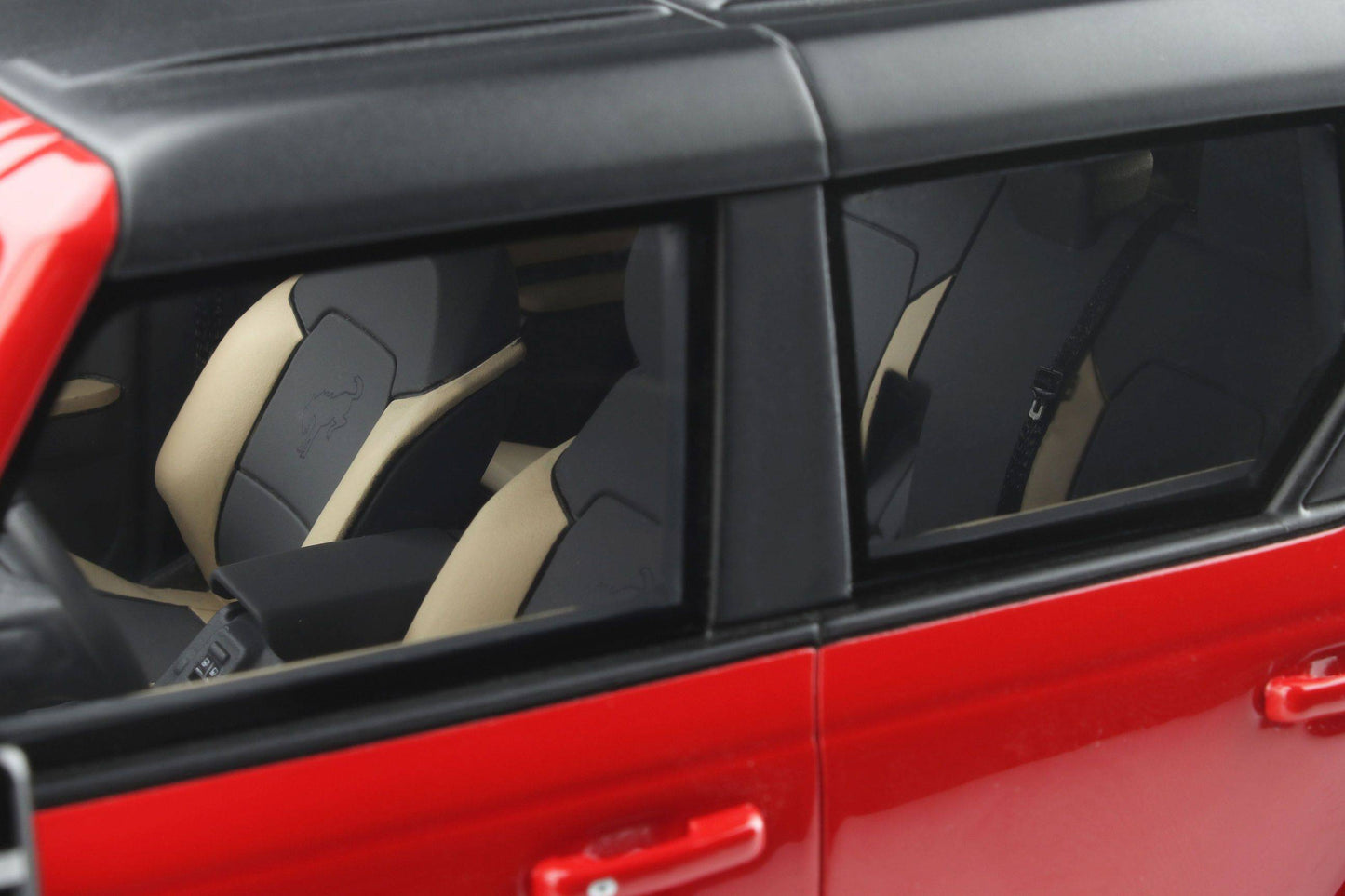 GT Spirit - Ford Bronco Wildtrack (2021) (Race Red) 1:18 Scale Model Car
