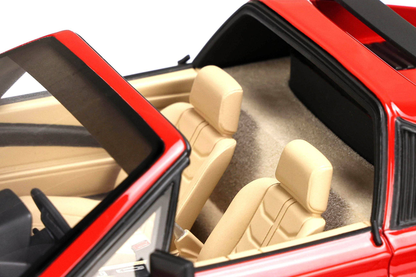 GT Spirit - Ferrari 308 GTS QV (Rosso Corsa Red) 1:18 Scale Model Car