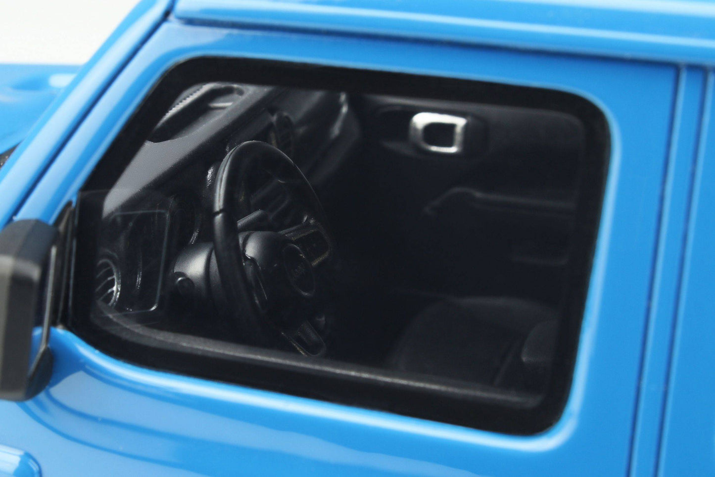 GT Spirit - Jeep Wrangler Rubicon 392 (Blue) 1:18 Scale Model Car