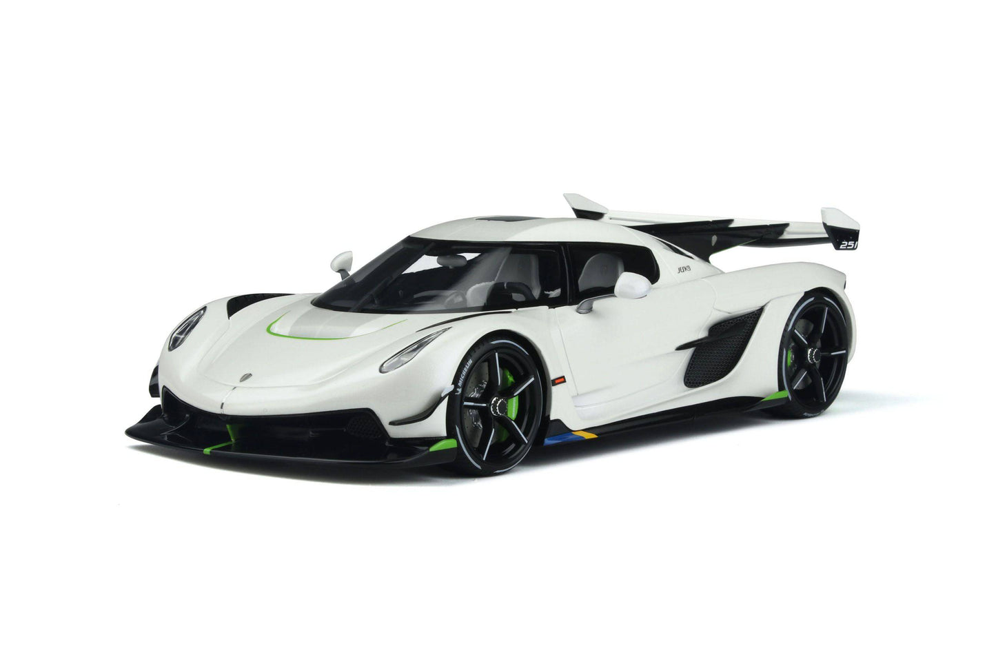 GT Spirit - Koenigsegg Jesko (White) 1:18 Scale Model Car