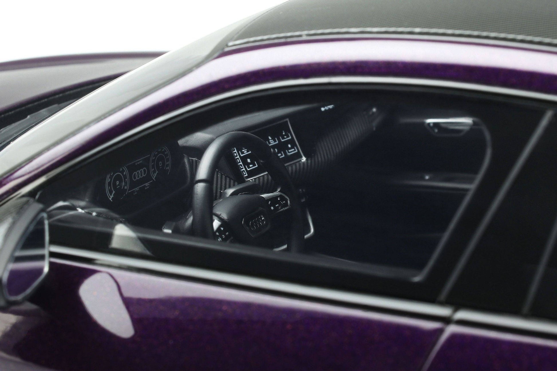 GT Spirit - Audi RS E-Tron (Velvet Violet) 1:18 Scale Model Car - Model Cars Canada Inc.