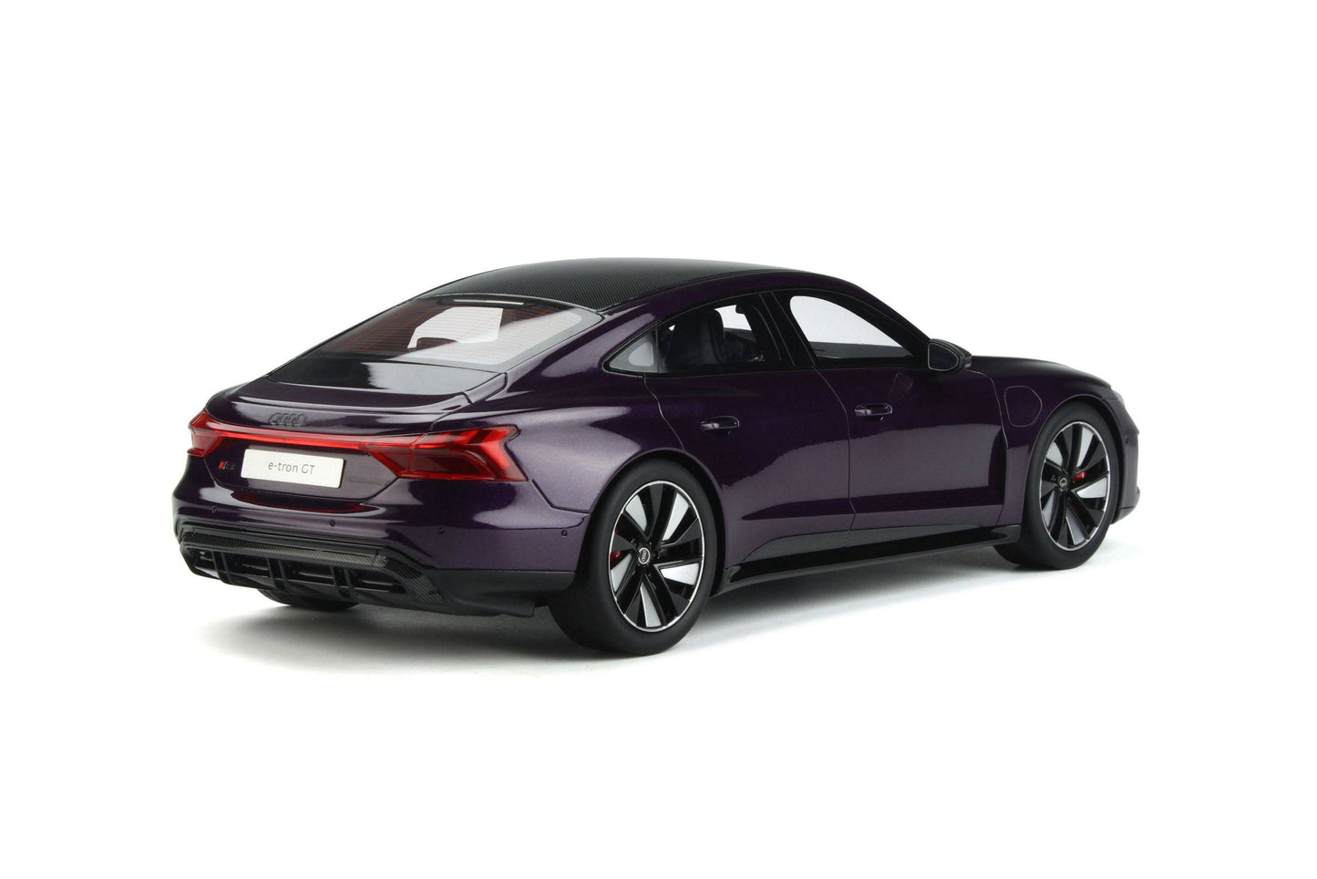 GT Spirit - Audi RS E-Tron (Velvet Violet) 1:18 Scale Model Car