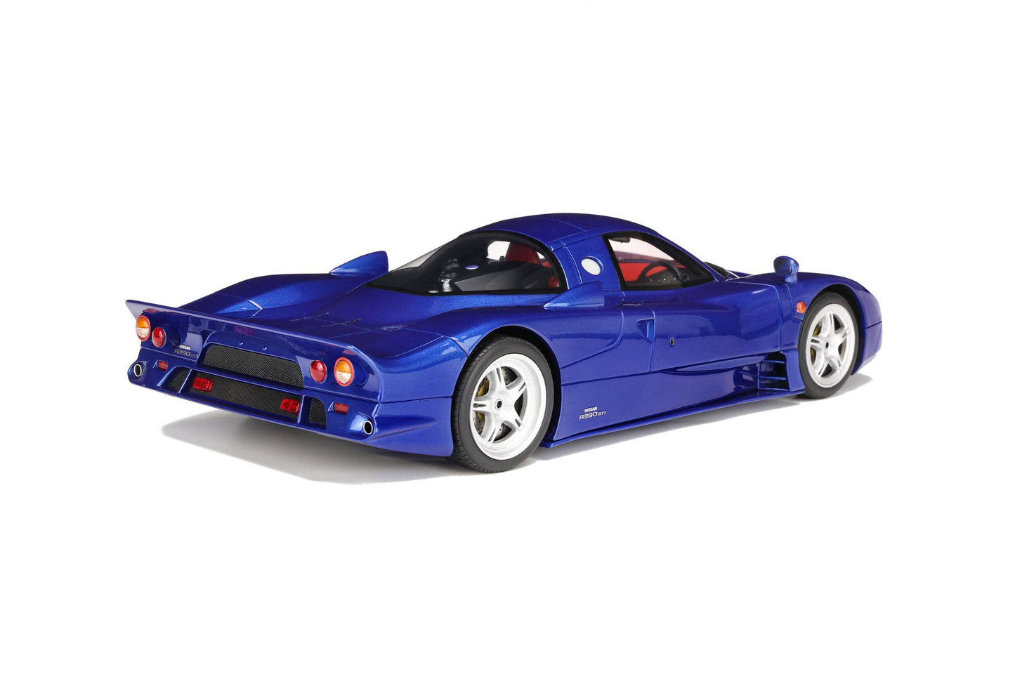 GT Spirit - Nissan R390 GT1 Road Car (Metallic Blue) 1:18 Scale Model Car