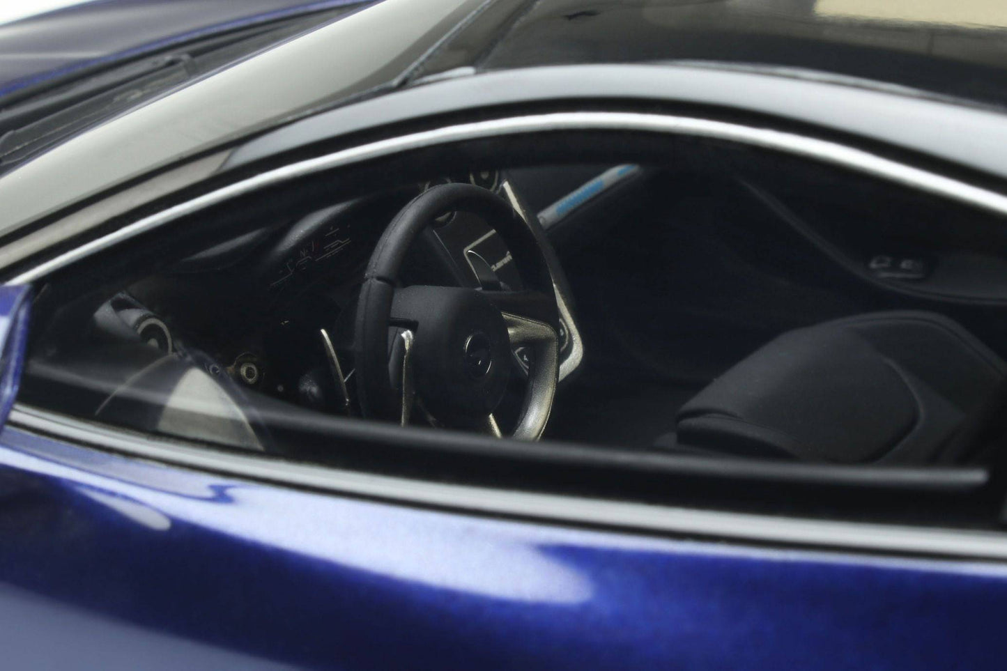 GT Spirit - McLaren GT (Blue) 1:18 Scale Model Car - Model Cars Canada Inc.