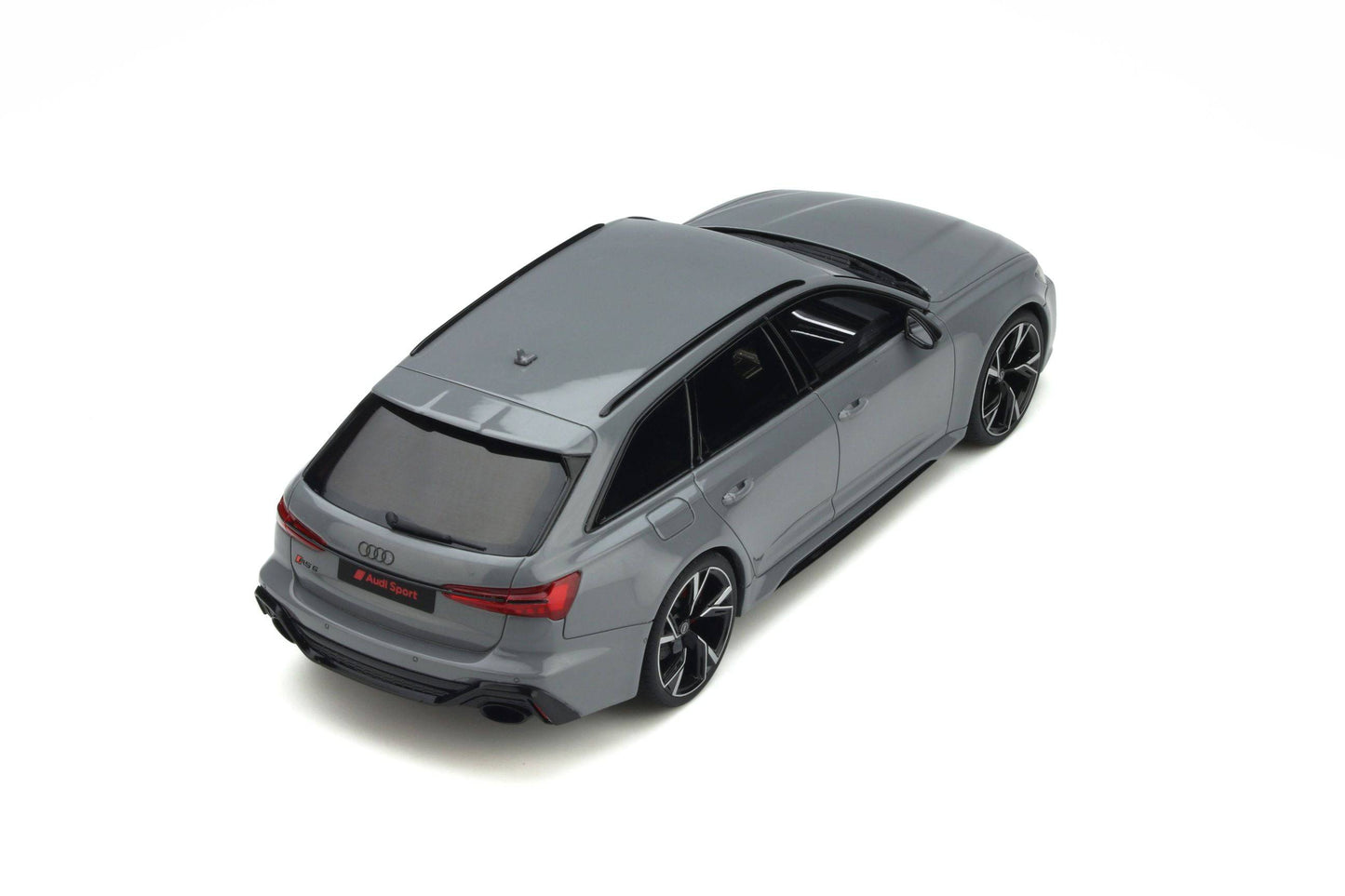 GT Spirit - Audi RS6 Avant (2020) (Nardo Grey) 1:18 Scale Model Car