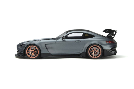 GT Spirit - Mercedes-Benz AMG GT Black Series (2021) (Selenite Grey) 1:18 Scale Model Car - Model Cars Canada Inc.