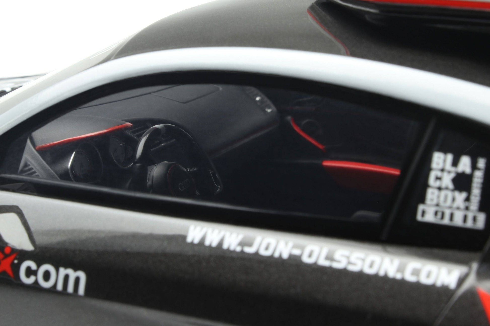 GT Spirit - Jon Olsson Audi R8 V10 PPI Razor GTR "Gumball 3000" (Betsafe) 1:18 Scale Model Car - Model Cars Canada Inc.