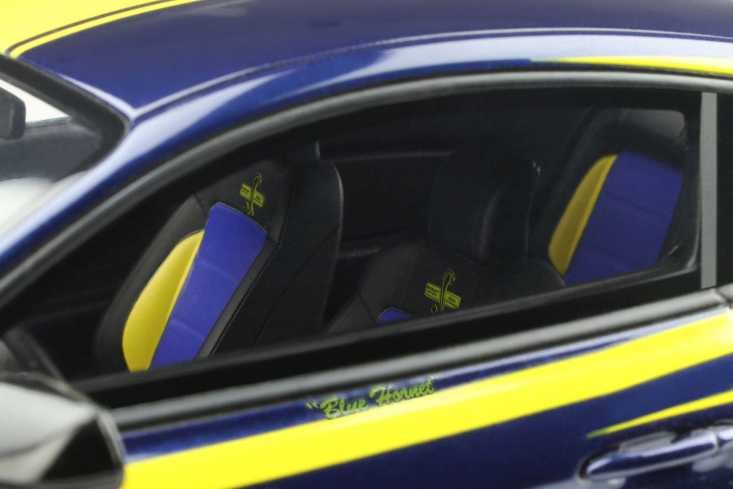 GT Spirit - Shelby Super Snake "Blue Hornet" (Kona Blue) 1:18 Scale Model Car - Model Cars Canada Inc.