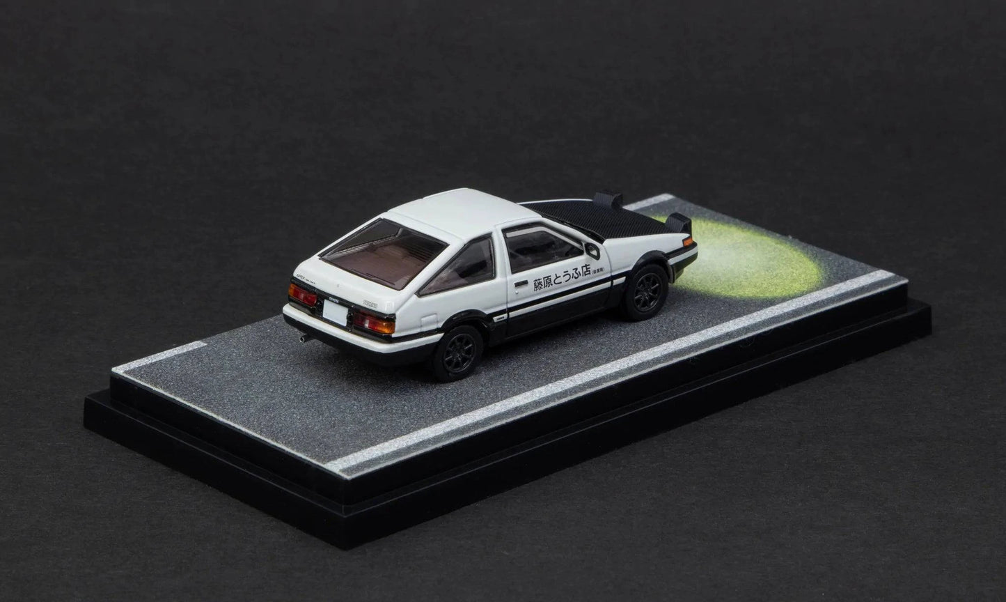 Hobby Japan - Toyota Corolla Sprinter Tureno GT Apex (AE86) "Initial D" (Carbon Hood) 1:64 Scale Model Car - Model Cars Canada Inc.