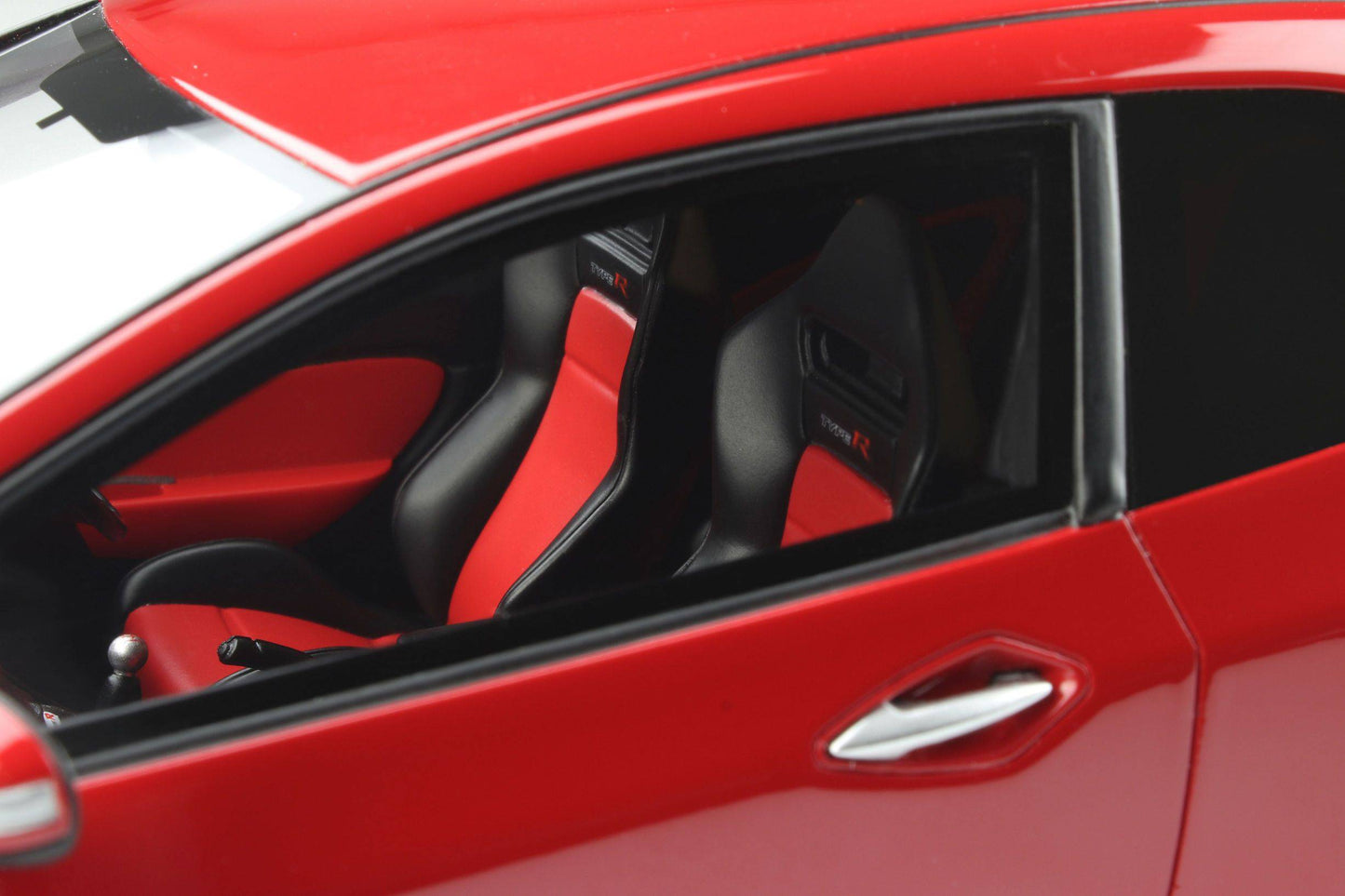 OttOmobile - Honda Civic Type R (FN2) (Euro Red) 1:18 Scale Model Car