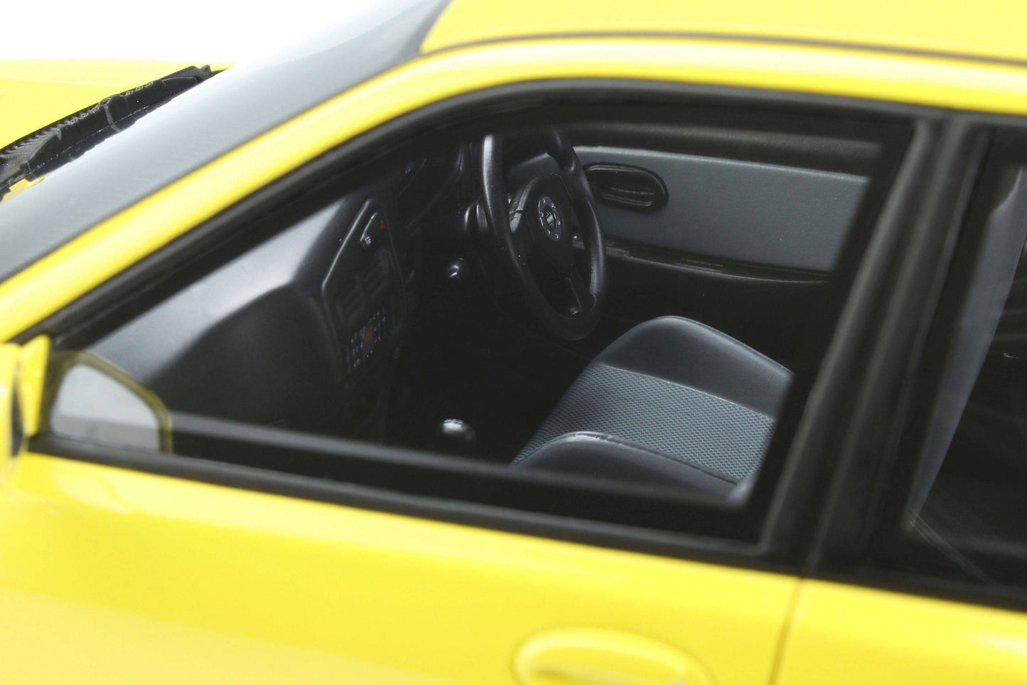 OttOmobile - Mitsubishi Lancer Evo III (Yellow) 1:18 Scale Model Car - Model Cars Canada Inc.